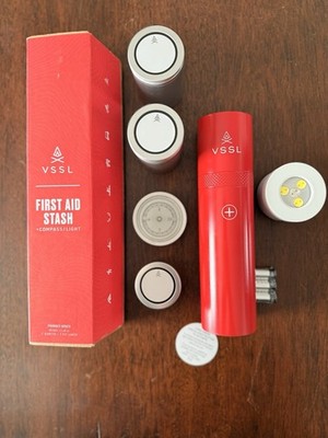 VSSL Flask First Aid Kit Red Medium W/ Lantern Refill Tins Carabiner NIB Camping