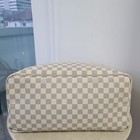Foto 15 di 24