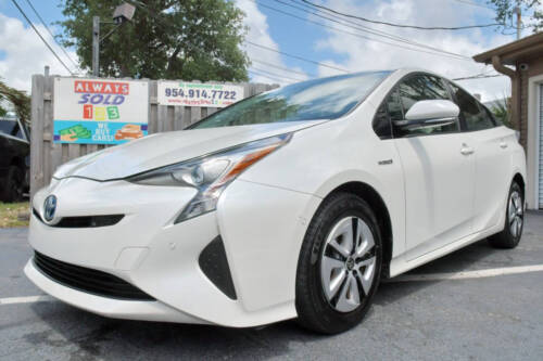 2017 TOYOTA Prius 4 DR HATCHBACK