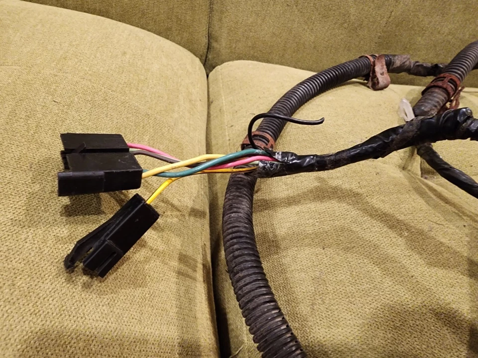 1982-1984 Buick Regal седан задний фонарь жгут проводов жгут проводов OEM РЕДКАЯ!! - Изображение 4 из 4