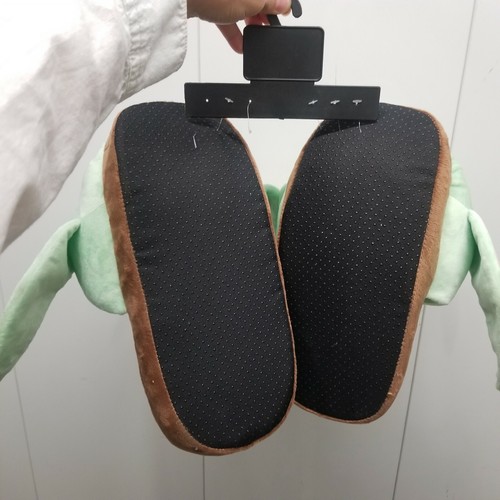 Star Wars Womens Plush Slippers XL 13-14 The Mandalorian Child Grogu Indoor - Picture 8 of 10