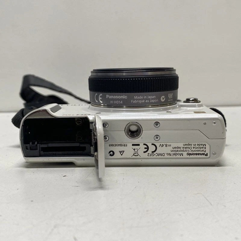 Цифровая камера Panasonic LUMIX DMC-GF2 12,1 Мп беззеркальная с объективом 14 мм - Изображение 4 из 4