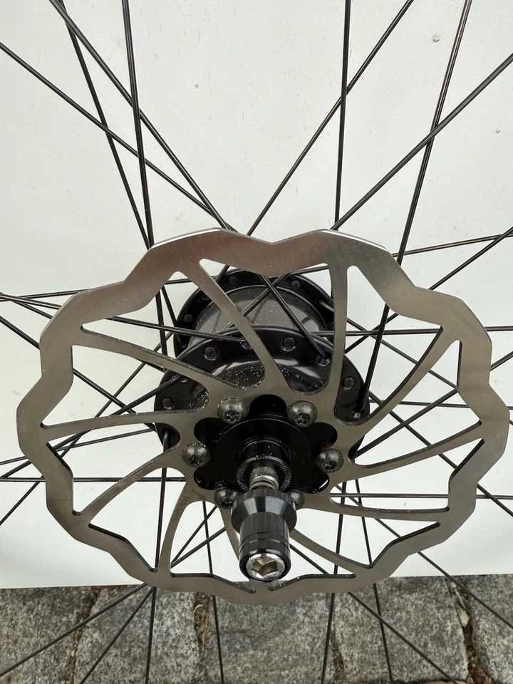 Vorderrad 28/29Zoll SON-Nabendynamo Disc Mavic Felge A719 Schwalbe Marathon Neu - Bild 2 von 3