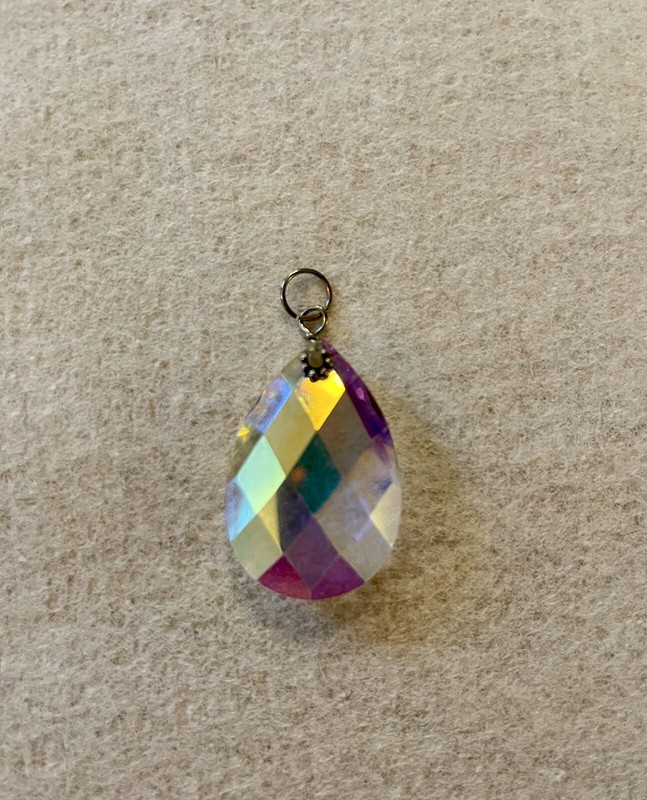 Vintage womens/ladies crystal pendant