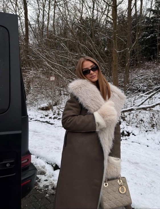 ZARA REVERSIBLE FAUX FUR DOUBLE-FACED LONG COAT  thumbnail 7