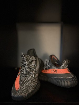 adidas Yeezy Boost 350 V2 Carbon Beluga Men's Size 6.5
