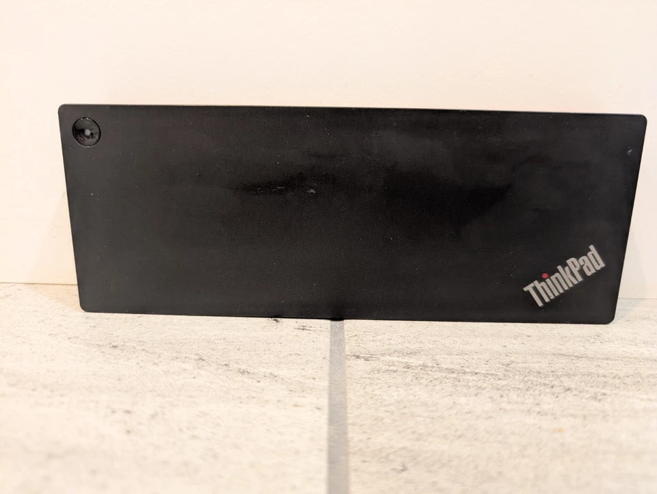 Dock USB-C Lenovo ThinkPad compatível com USB-A (40AF DUD9011D1) com fonte de alimentação - Imagem 3 de 4