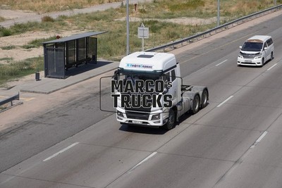 LKW Foto SANY Zugmaschine Kasachstan weiß M NefteServis #w8pp