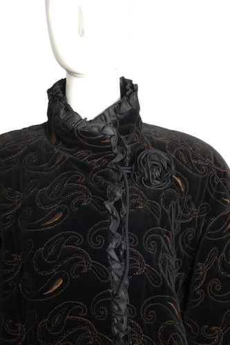 Cappotto FENDI 365 - anni 80 nero in velluto ricamato, taglia 6 - Foto 2 di 6