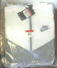 Nike Women's Windrunner Windbreaker CN6910-011 BLK/WHT BNWT