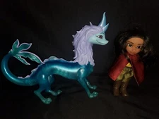 Disney Raya and the Last Dragon Petite Raya & Sisu (Lights Up)