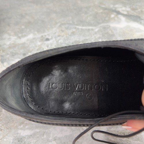 Abito Louis Vuitton Derby stringato grigio pelle taiga 9,5 LV 10,5 US 43,5 EUR - Foto 23 di 24
