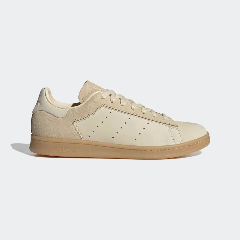 Mens adidas STAN SMITH Wonder White / Sand Strata / Gum Shoes HQ6831