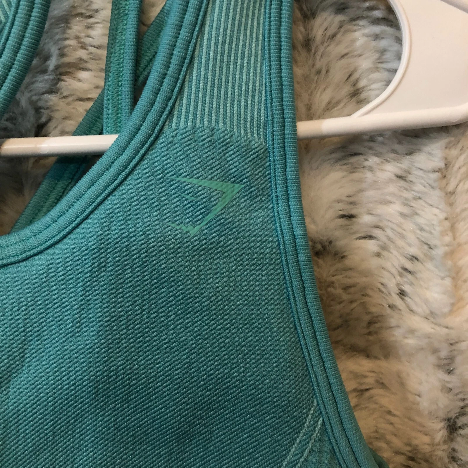 gymshark ultra seamless spearmint turquoise tank-bra