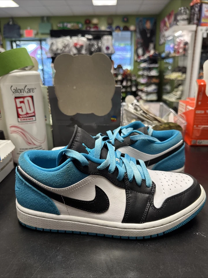 Size 7.5 - Air Jordan 1 SE Low Laser Blue - Image 3 of 4