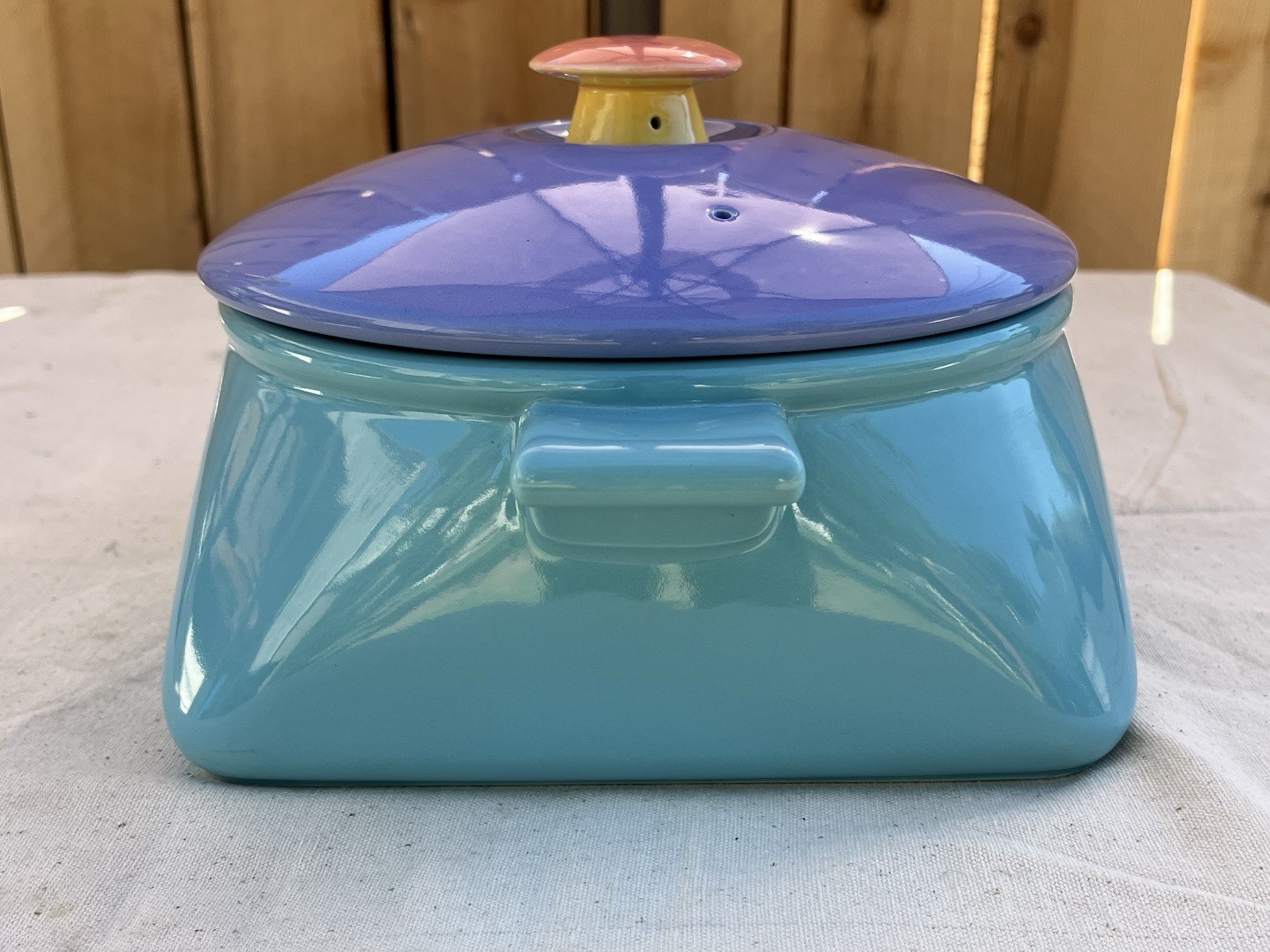 Vtg Lindt Stymeist Colorways CASSEROLE DISH • Aqua Blue Salmon • 2.75 Quart EUC