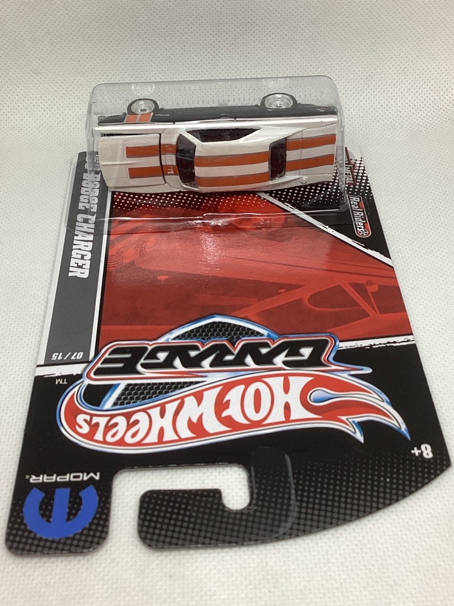 HW リアルライダース限定　CHARGER チャージャー Hot Wheels Garage Mopar '69 Dodge Charger R/T. Real riders. | eBay