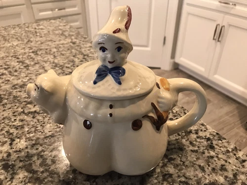 Shawnee Pottery Tom the Piper's Son & Pig Teapot 7"  Mint USA