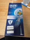 Oral-B Pro 600 White and Clean Rechargeable Electric Toothbrush