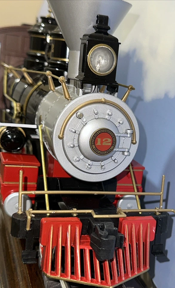 Bachmann UNION PACIFIC 4-6-0 Steam Locomotive & Tender #12 SOUND LIGHTS G-Scale - Image 4 of 4