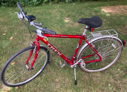 Trek Multi Track 7200 hybrid bike 20 