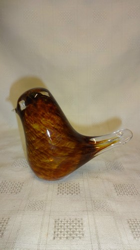 Attractive Vintage Brown Coloured Glass Bird Figure/Paperweight - Picture 1 of 5