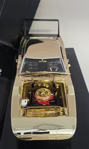 ERTL 1/18 1969 DODGE DAYTONA GOLD CHROME WITH BLACK WING ONE OF ONLY 204 - Picture 13 of 21