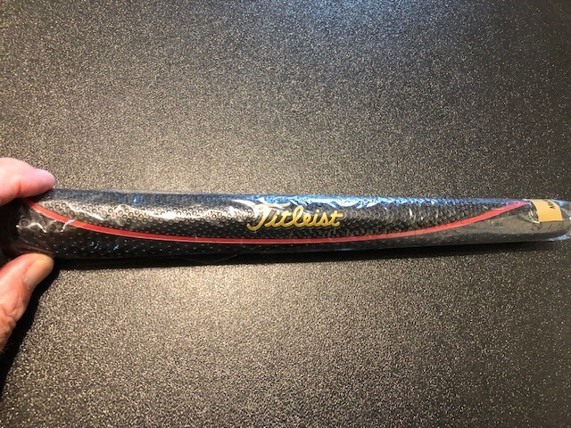 Poignée De Putter Scotty Cameron Titleist Standard Matador Noir Lettres Rouges - Neuf