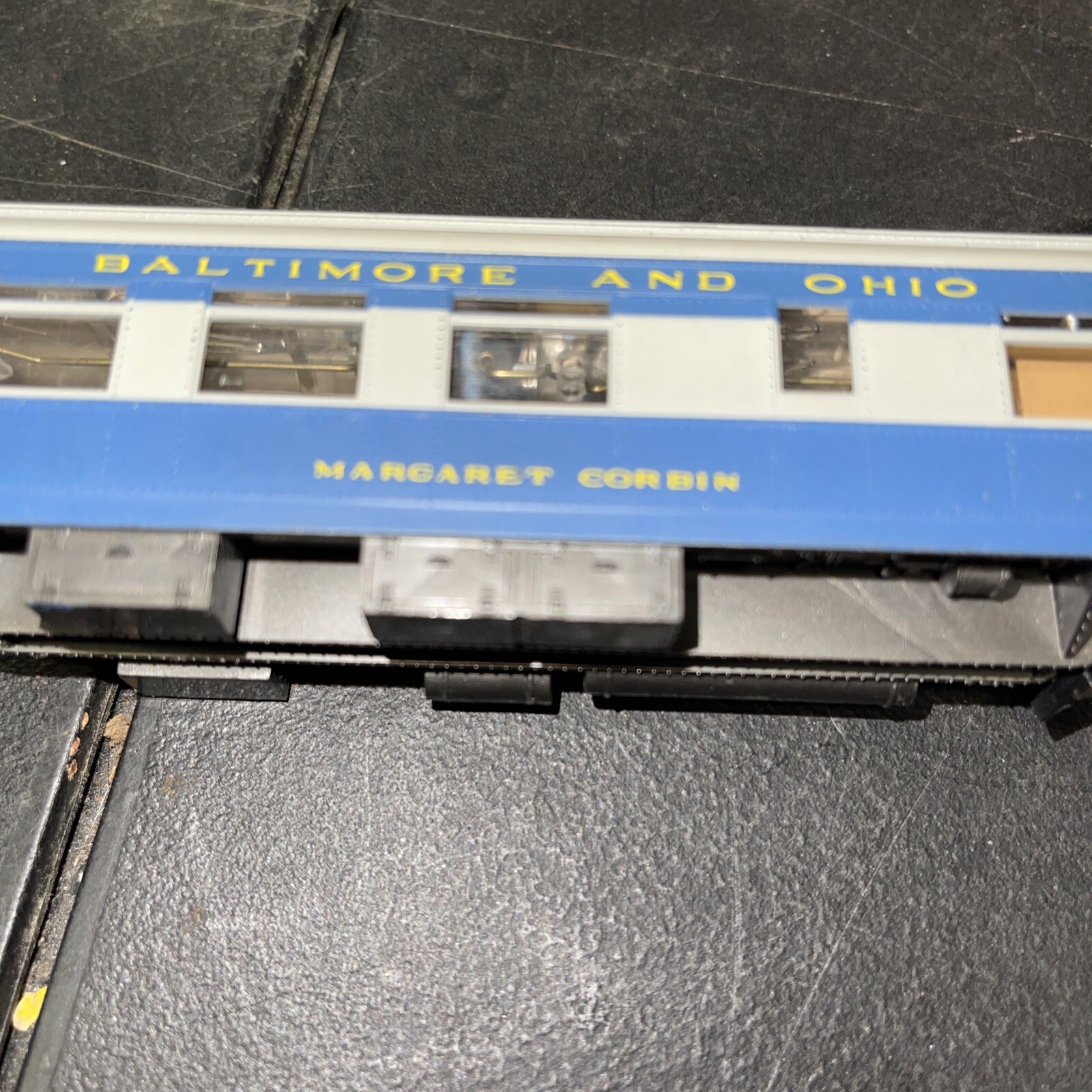 ATLAS Ho SCALE PASSENGER CARBALTIMORE AND OHIO1064 eBay