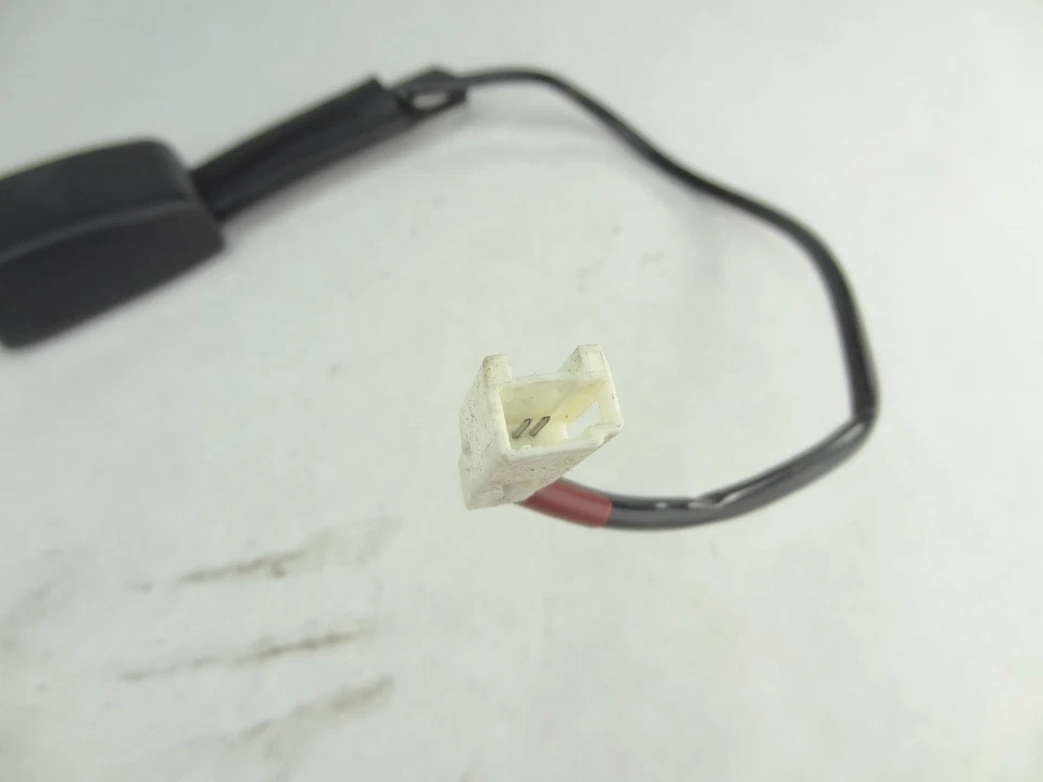 Hebilla asiento izquierdo conductor Nissan Máxima 01 02 03 Foto 3 de 4