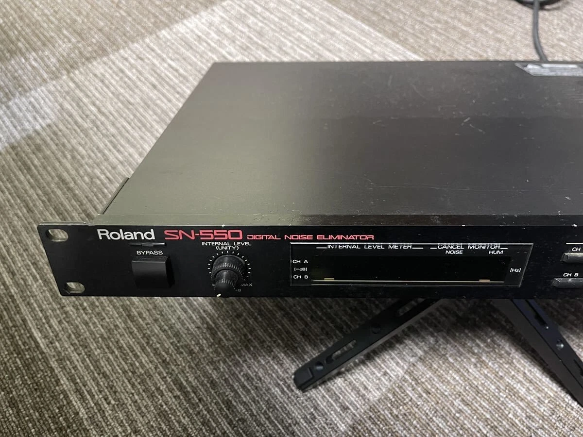 Roland SN-550 DIGITAL NOISE ELIMINATOR