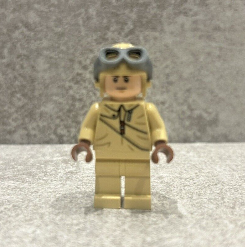 Lego Indiana Jones Fighter Pilot Minifigure iaj048 from Set 77012