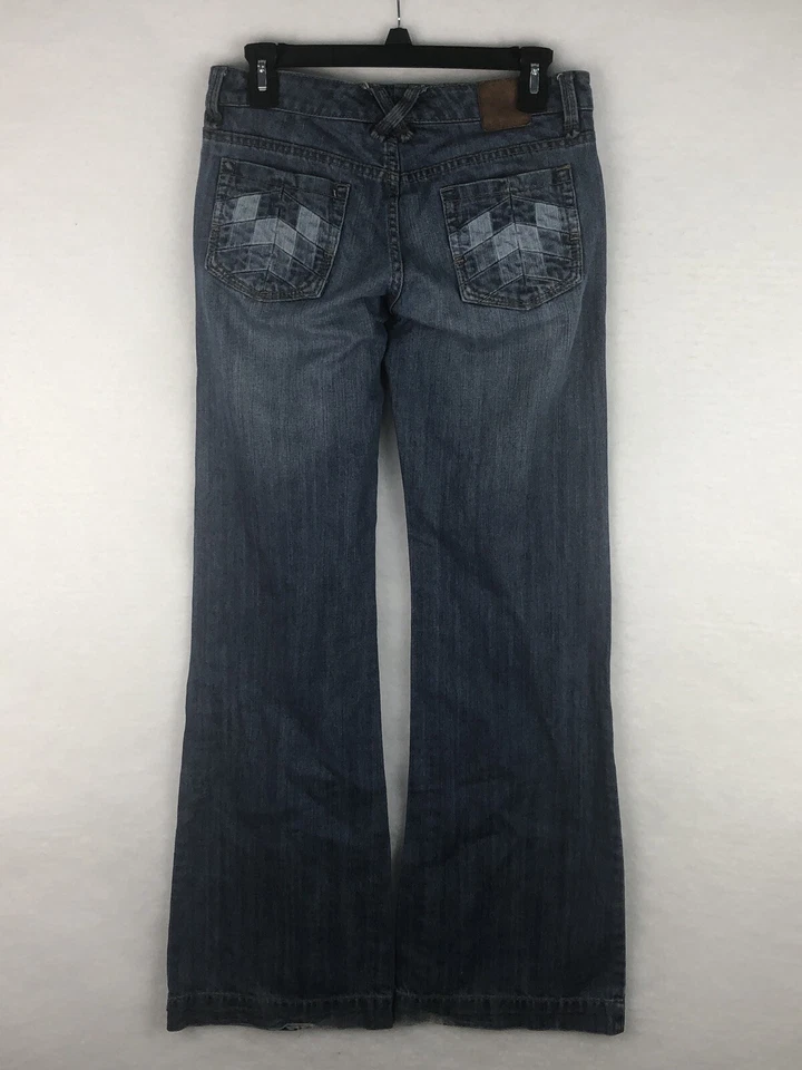 BCBGeneration Womens Size 26 Bootcut Denim Jeans - Image 4 of 4
