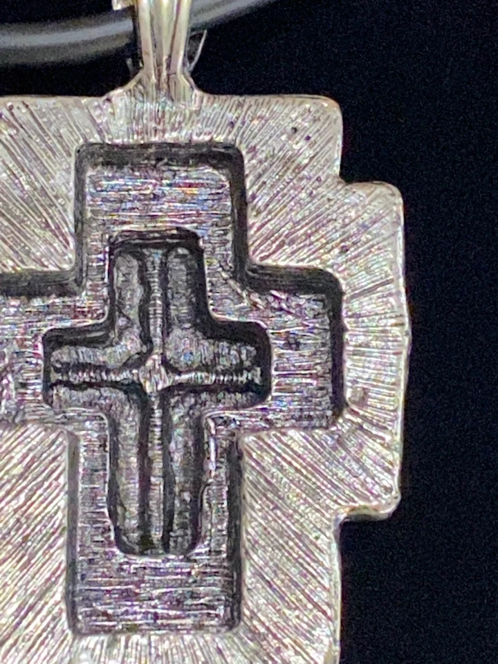 真皮不锈钢十字架吊坠项链 — 第 4/4 张图片