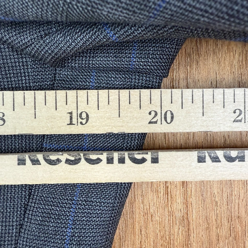 Terno Polo Ralph Lauren Masculino 40L Cinza Janela 2 Botões Calça 32x30 Frente Plana - Imagem 3 de 4