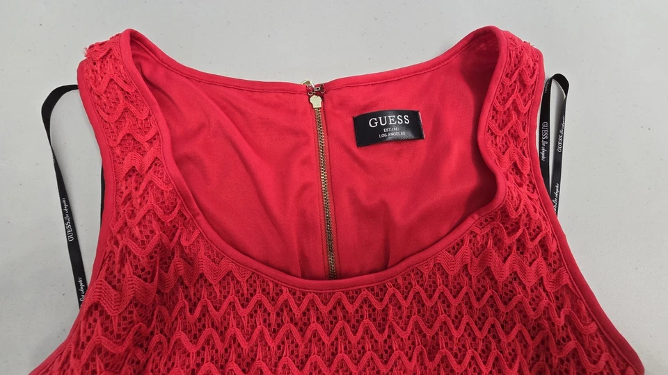 Guess Designer Red Lace Sheath Bodycon Dress Size 6 Sleeveless-Lined - Image 3 of 4