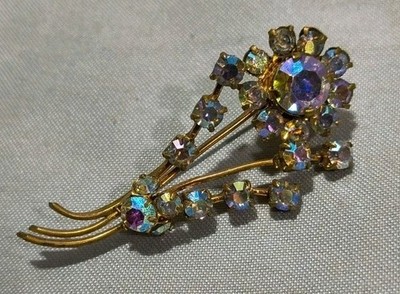 Vintage Signed Austria Goldtone Arora Borealis Rhinestones Brooch Floral 40s 50s