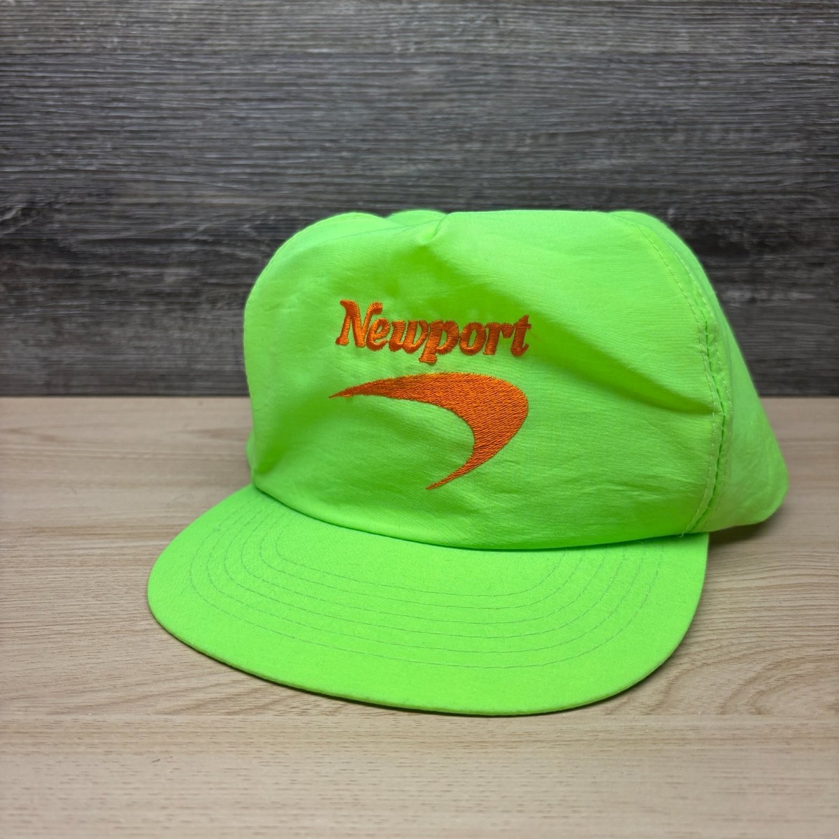 帽子 NewPort vintage cap 80s Vintage Newport Hat Cap Snap Back Green Neon Nylon Cigarette