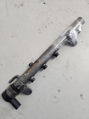 Einspritzleiste Rail Mercedes W251 W164 W211 A6420700495 OM642 CDI Original