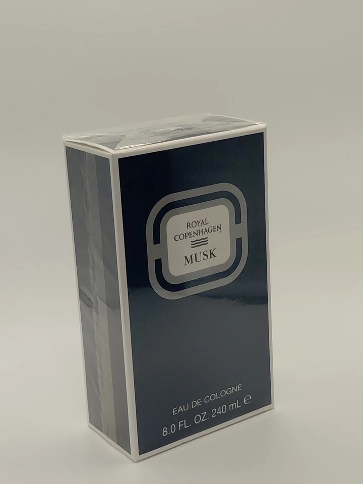 Royal Copenhagen Musk de Royal Copenhagen 8,0 OZ 240 ml eau de colonia para hombre  Foto 2 de 4
