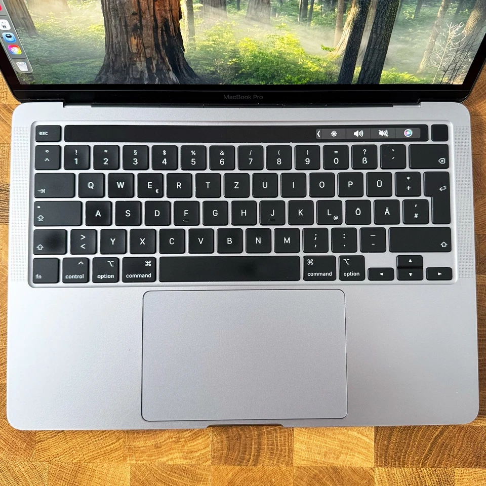 Apple MacBook Pro 13" 2020 · i5 · 16GB · 512GB, foto 4 de 5
