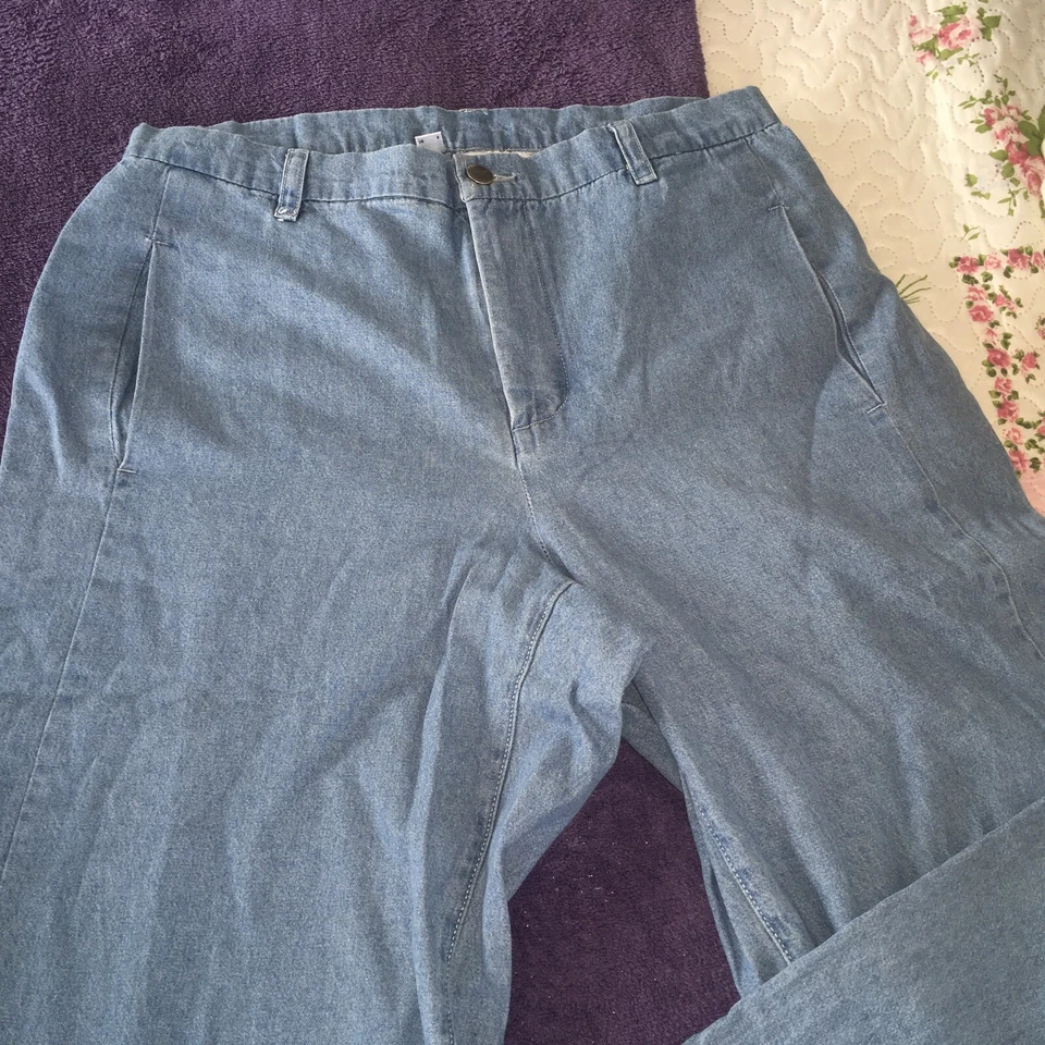 Lightweight Denim Jeans Size 12/14 - See Photos - Image 2 of 4