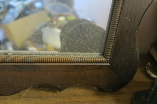 Vintage Antique American Mirror Carved Mahogany Wood Frame 21" x 31" - Picture 7 of 10