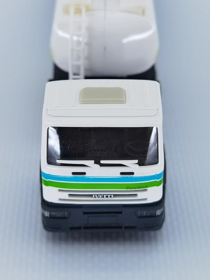 HO RIETZE 60304 - Camion BAVARIA PETROL IVECO EUROTECH - Excellent État - 20# - Photo 4/4