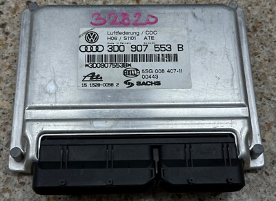 2004-2006 Volkswagen Phaeton Headlight / Suspension Self Leveling Control Module