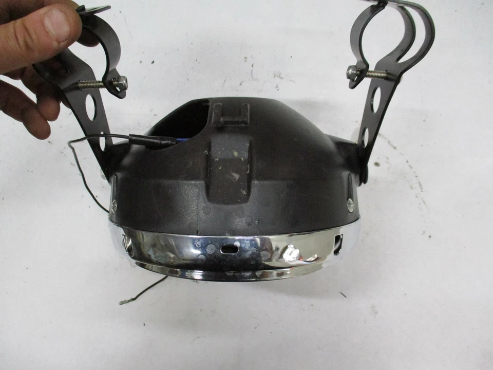 Фара в сборе, неоригинальная 1978 Honda CB 750 K - Изображение 4 из 4