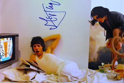 MICK JAGGER - SIGNATURE - 4''X6''  PHOTOGRAPH