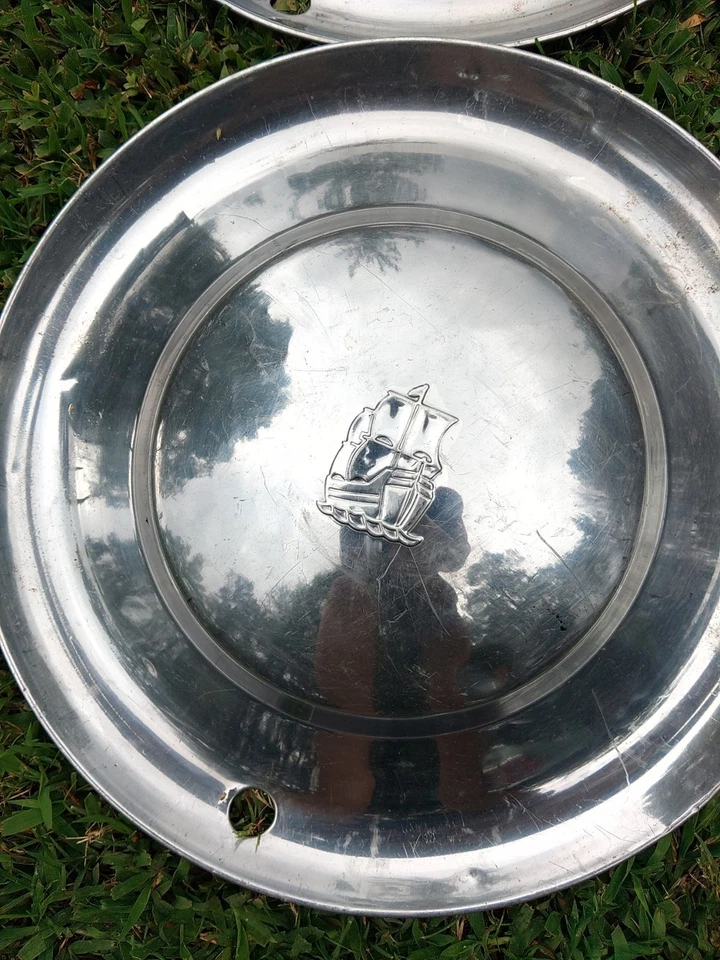 PLYMOUTH BELVEDERE 1953, CRANBROOK, ETC. 15" CUBIERTAS DE RUEDA, TAPACUBOS, JUEGO DE 4 Foto 3 de 4