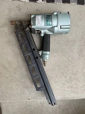 Hitachi NR83A2 Framing Strip Nailer 3 1/4 in Made in Japan
