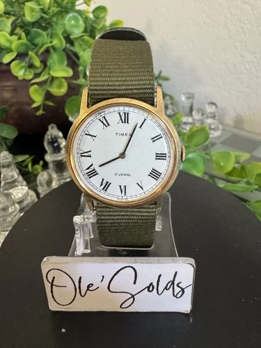 Vintage 1979 Timex  Marlin Mechanical 17 Jewel Roman Numeral Men’s Watch